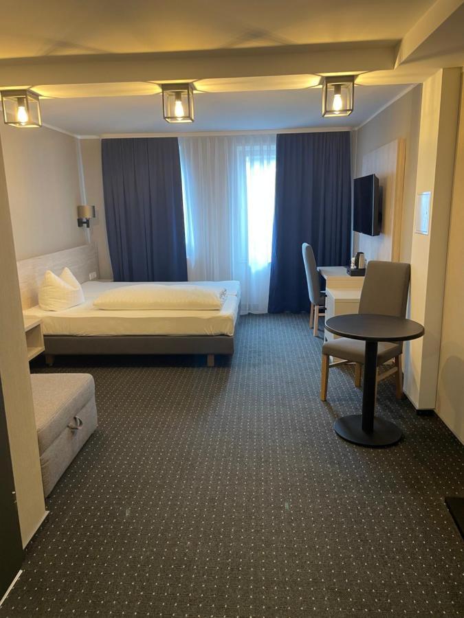 Hotel Restaurant Mirena Marl Luaran gambar